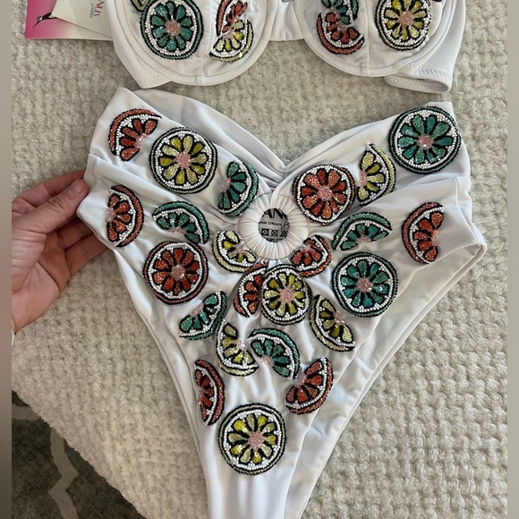 NWT Oceanus Women's White Cara Two-Piece Bikini Set beaded ($315) X-Small - Picture 8 of 8